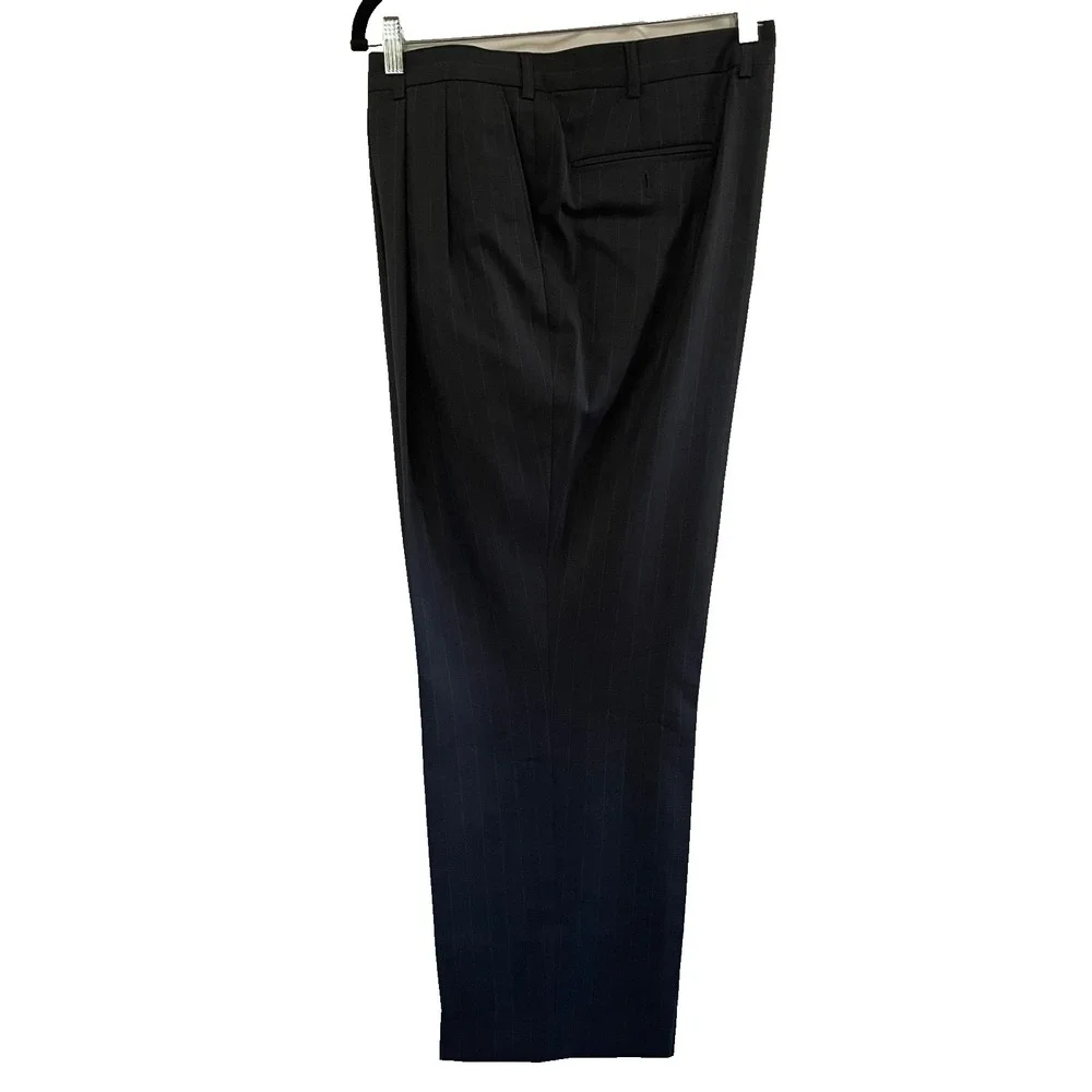 Men's Oscar de‎ la Renta Suit (Jacket & Pants Set) Grey Pinstripe 100% wool